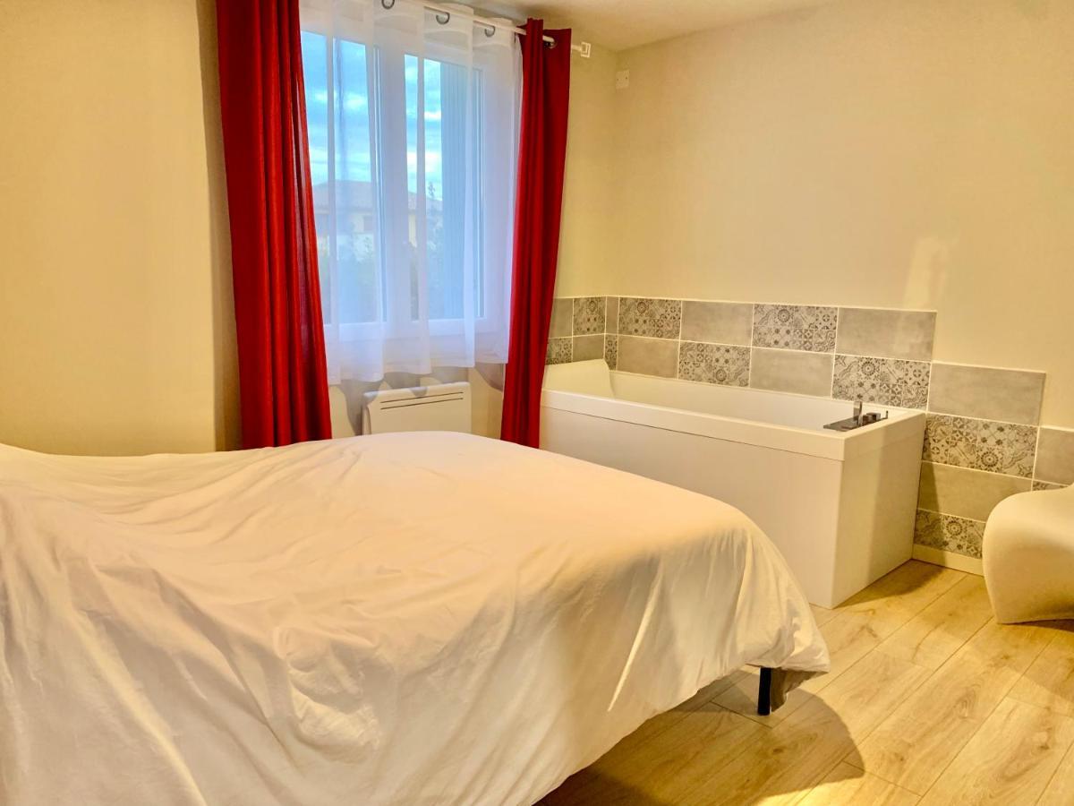 Gignac - Superbe Cocon Independant Avec Balneo Et Jardin Apartment Bagian luar foto